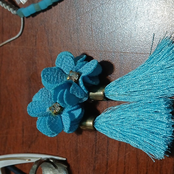 Vintage Jewlery, Stones, Earrings, Some Signed And Stamped - Picture 3 of 4